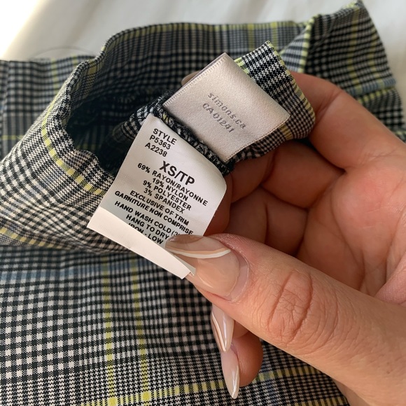 2 for 20$ Simons Xsmall pleated pants - Picture 6 of 6